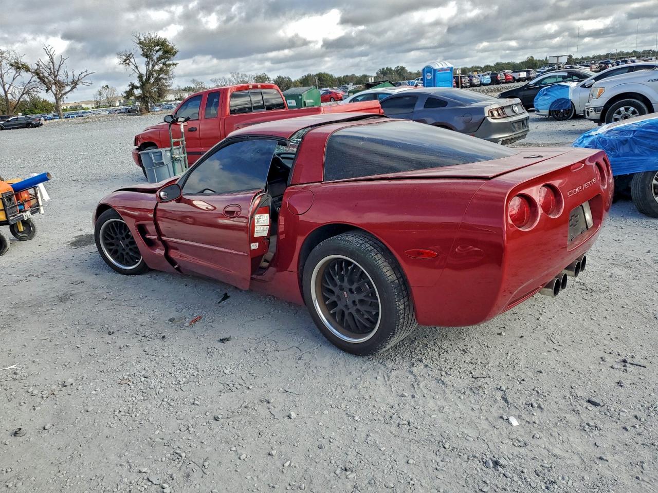 1999 CHEVROLET CORVETTE photo 2