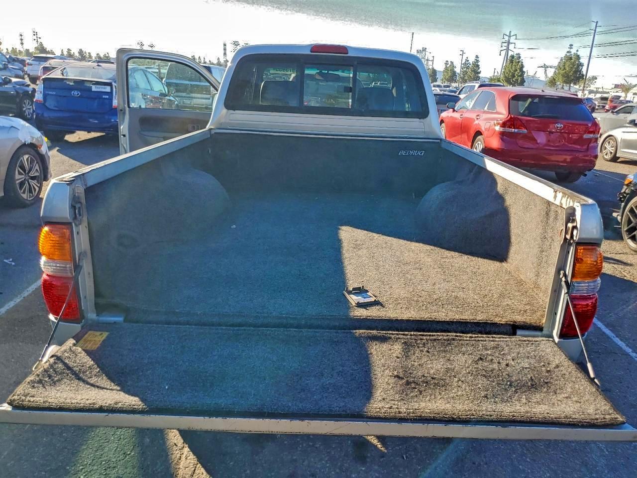 2004 TOYOTA TACOMA XTRACAB PRERUNNER photo 10