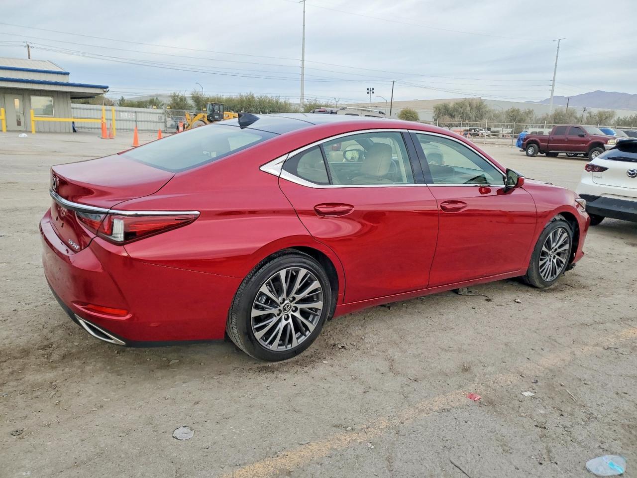 2019 LEXUS ES 350 photo 5