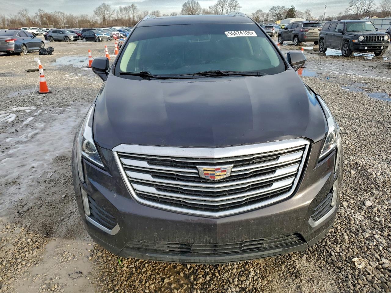 2017 CADILLAC XT5 LUXURY photo 5