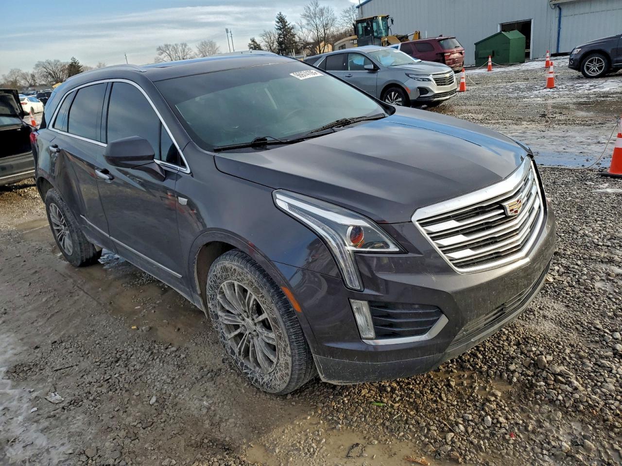 2017 CADILLAC XT5 LUXURY photo 4