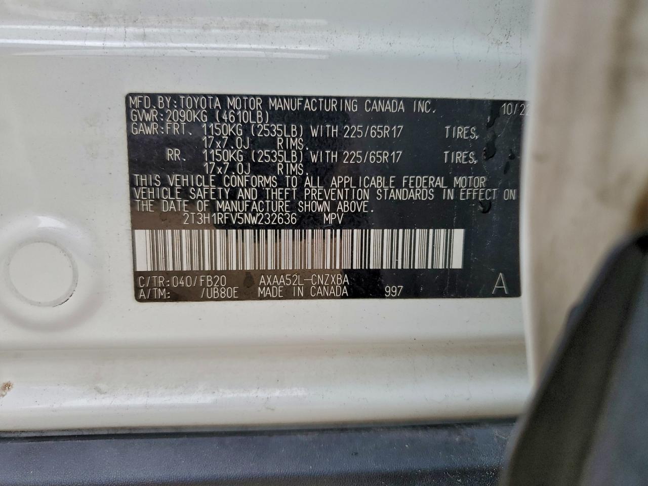 2022 TOYOTA RAV4 LE photo 14