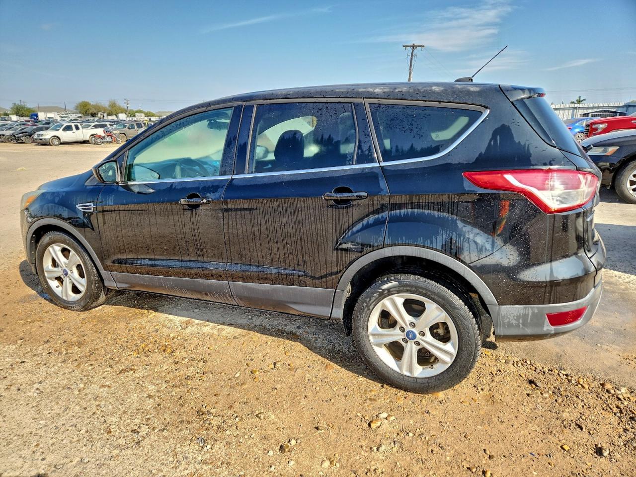 2016 FORD ESCAPE SE photo 2