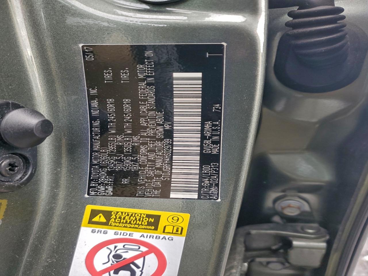 2017 TOYOTA HIGHLANDER HYBRID photo 12