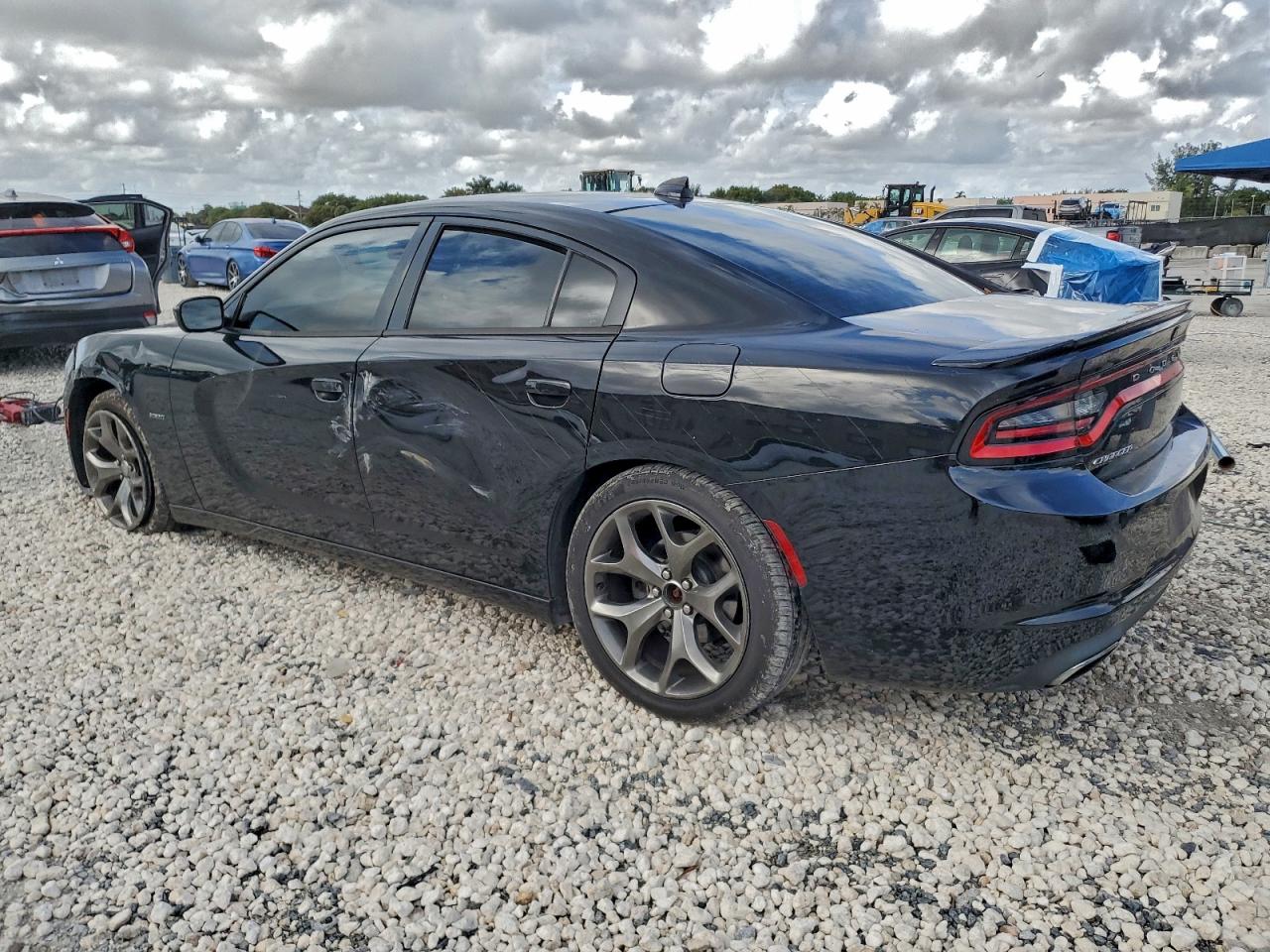 2016 DODGE CHARGER R/T photo 3