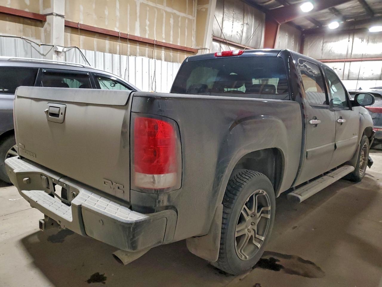 2011 GMC SIERRA K1500 DENALI photo 5