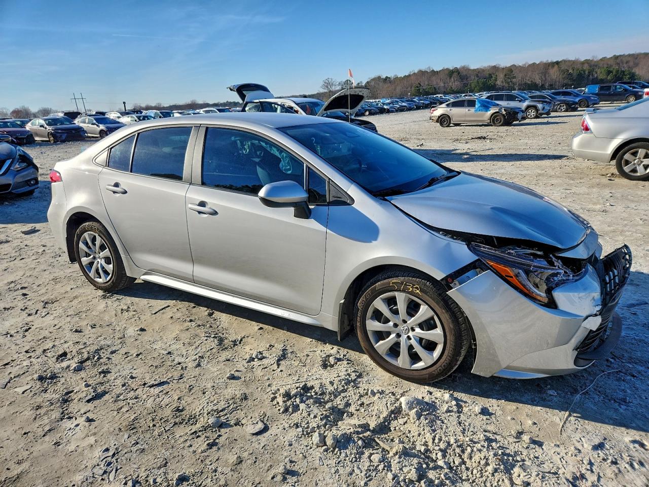 2025 TOYOTA COROLLA LE photo 7