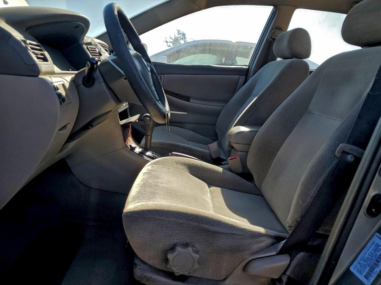 2003 TOYOTA COROLLA CE photo 7