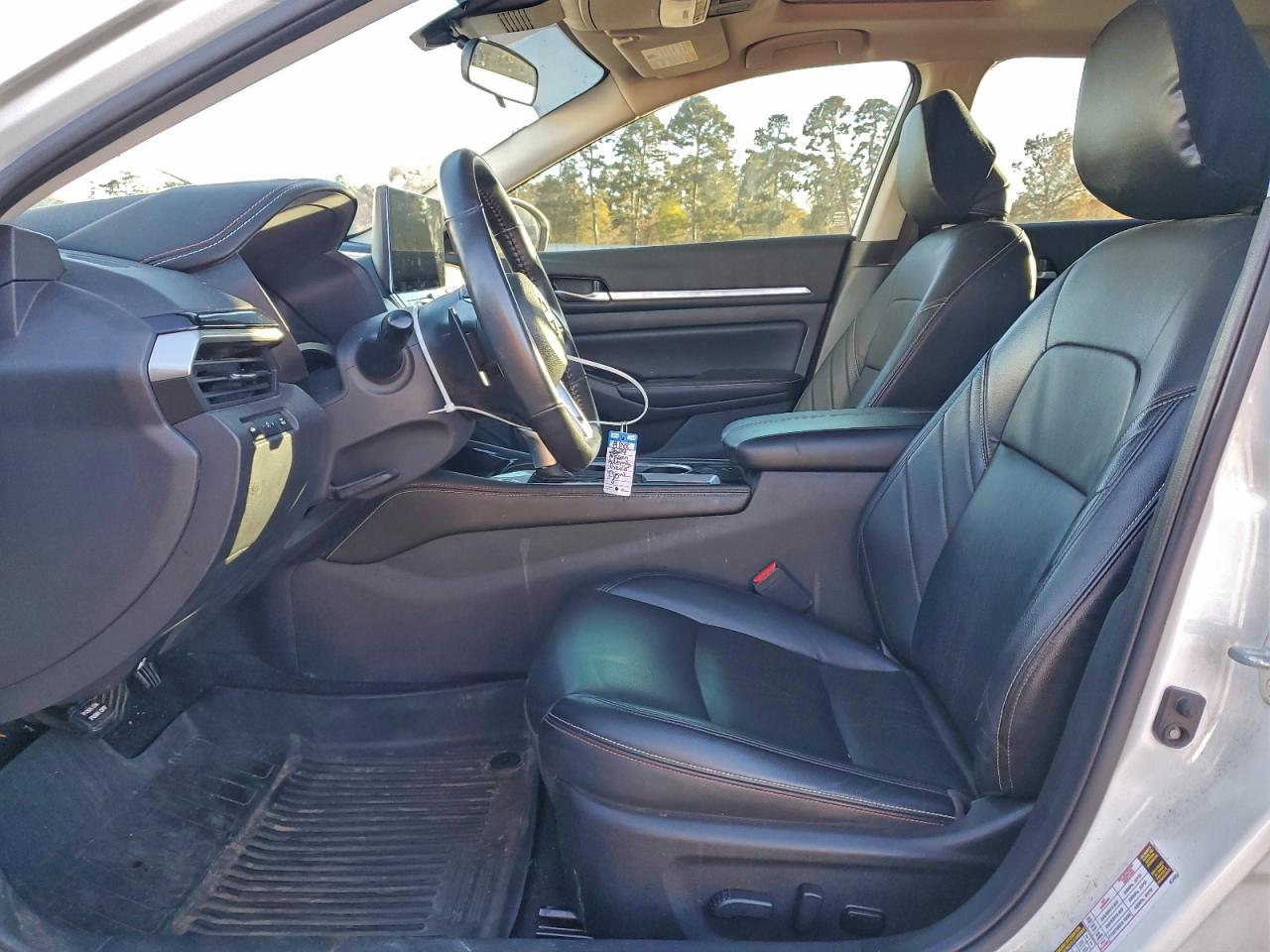 2024 NISSAN ALTIMA SR photo 7