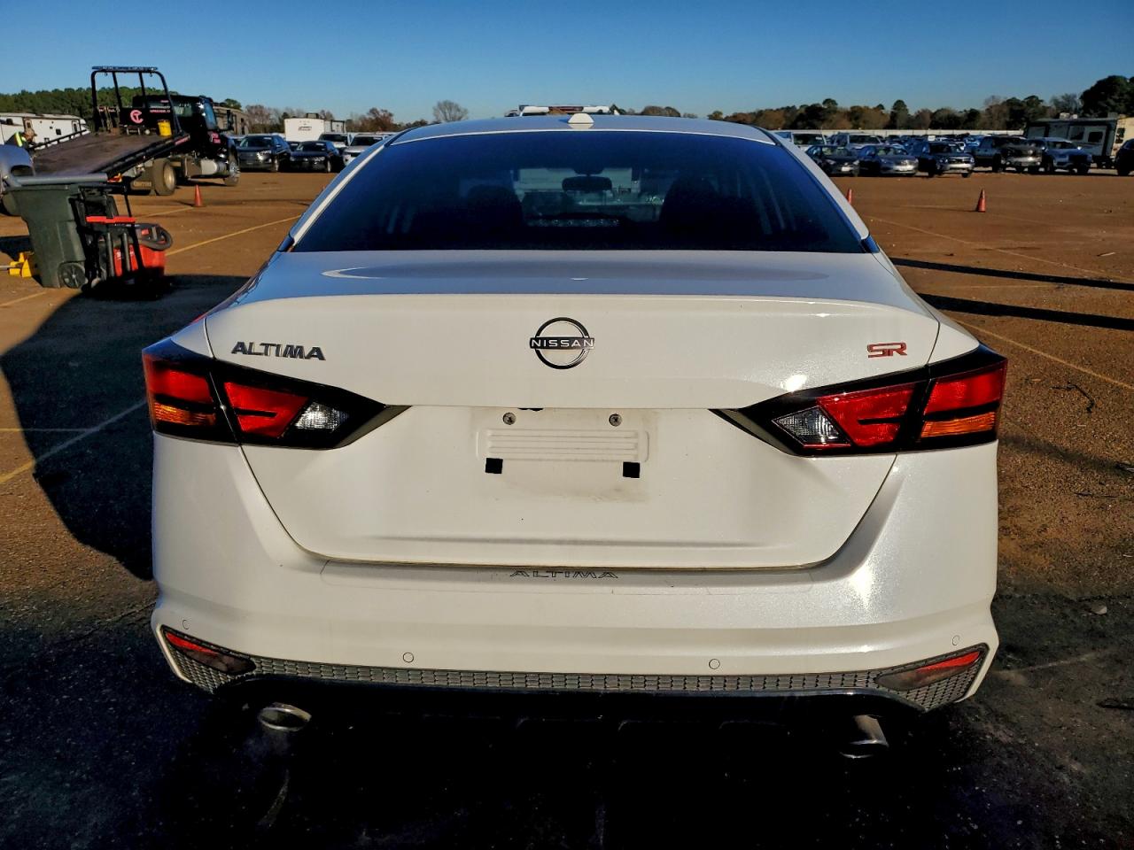2024 NISSAN ALTIMA SR photo 6