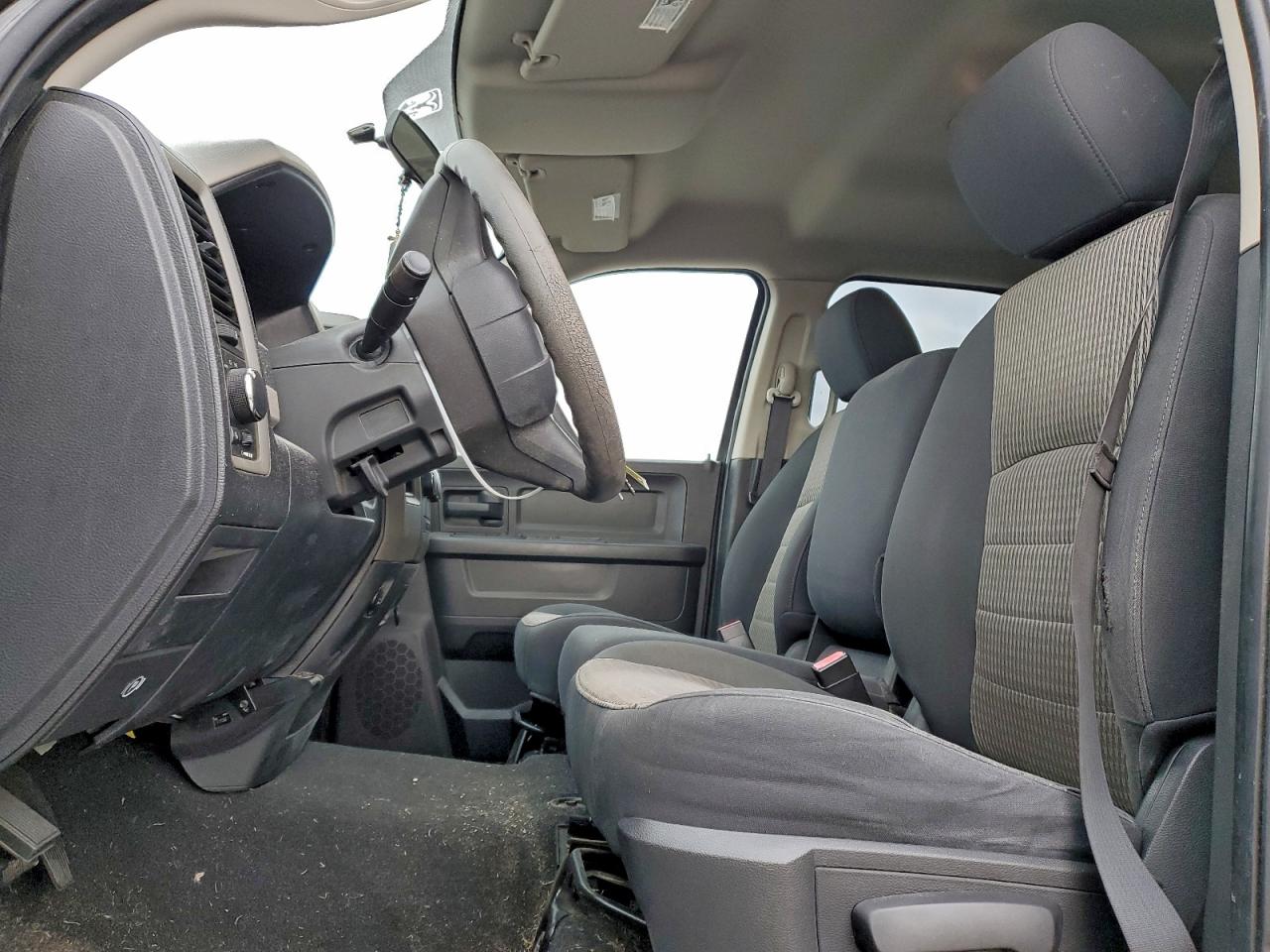 2010 DODGE RAM 1500 photo 7
