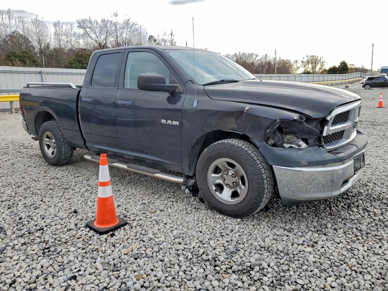 2010 DODGE RAM 1500 photo 4