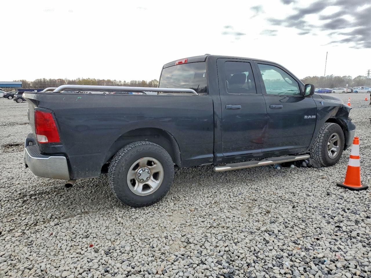 2010 DODGE RAM 1500 photo 3