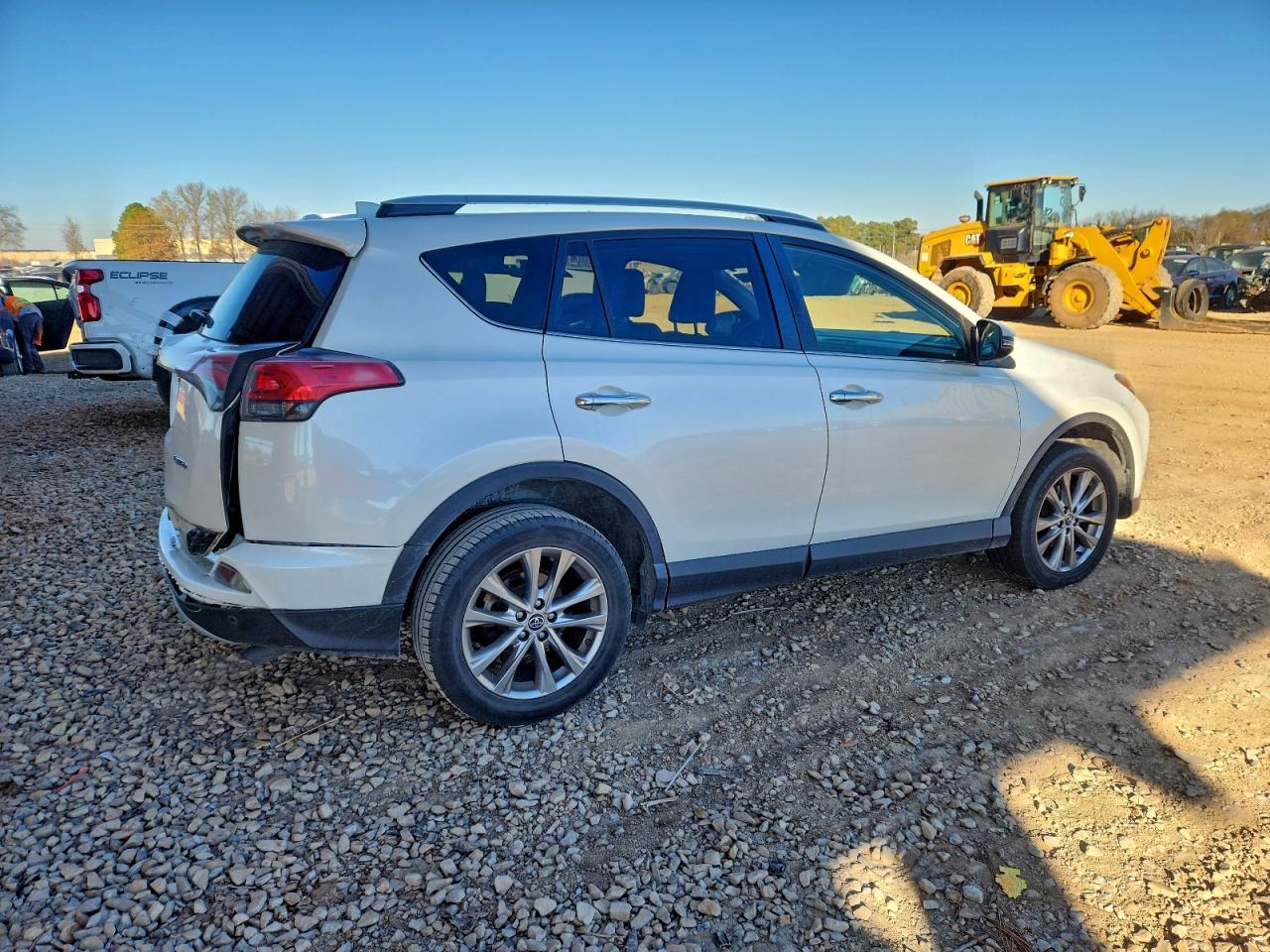 2016 TOYOTA RAV4 LIMITED photo 3