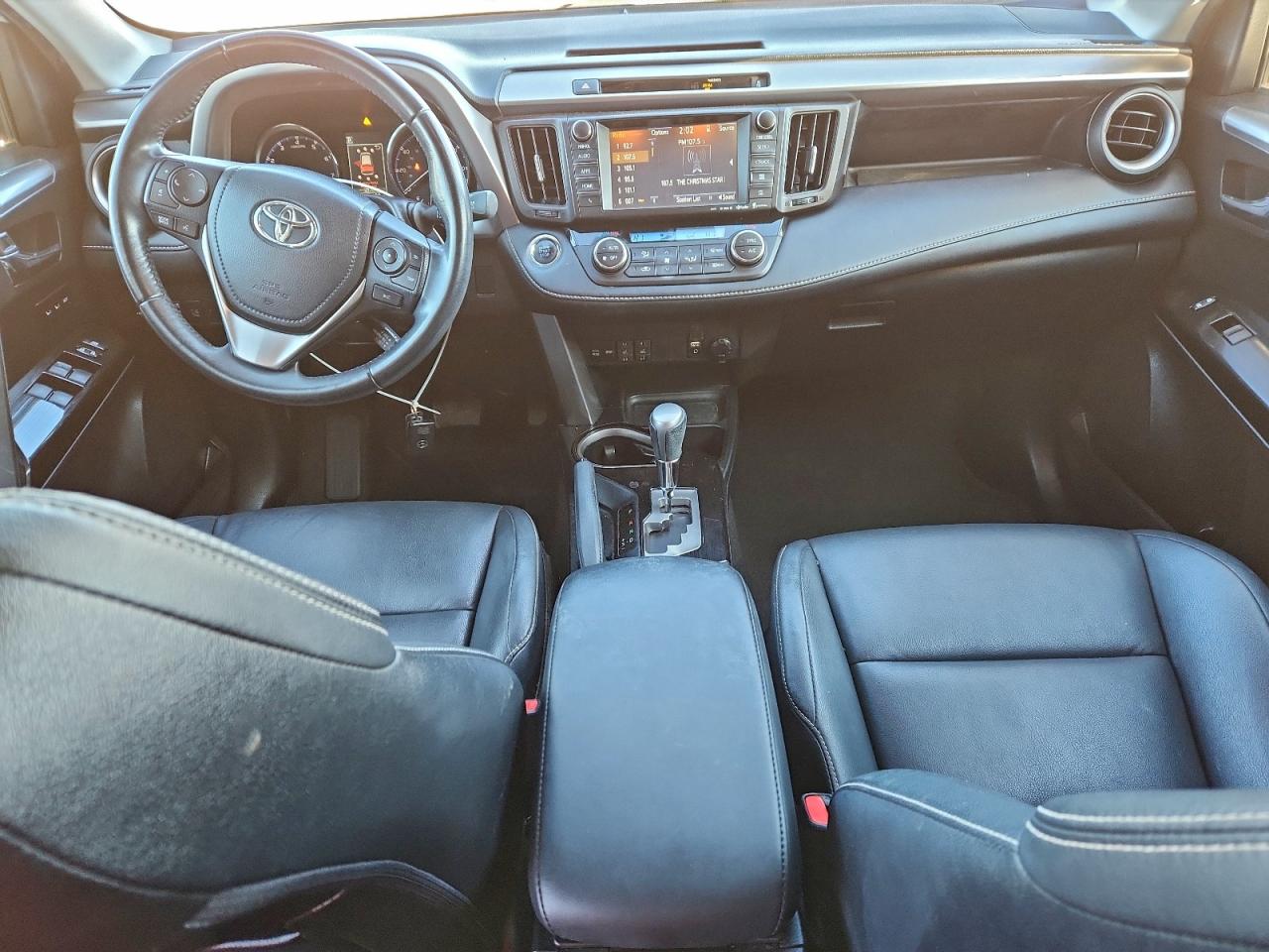 2016 TOYOTA RAV4 LIMITED photo 8
