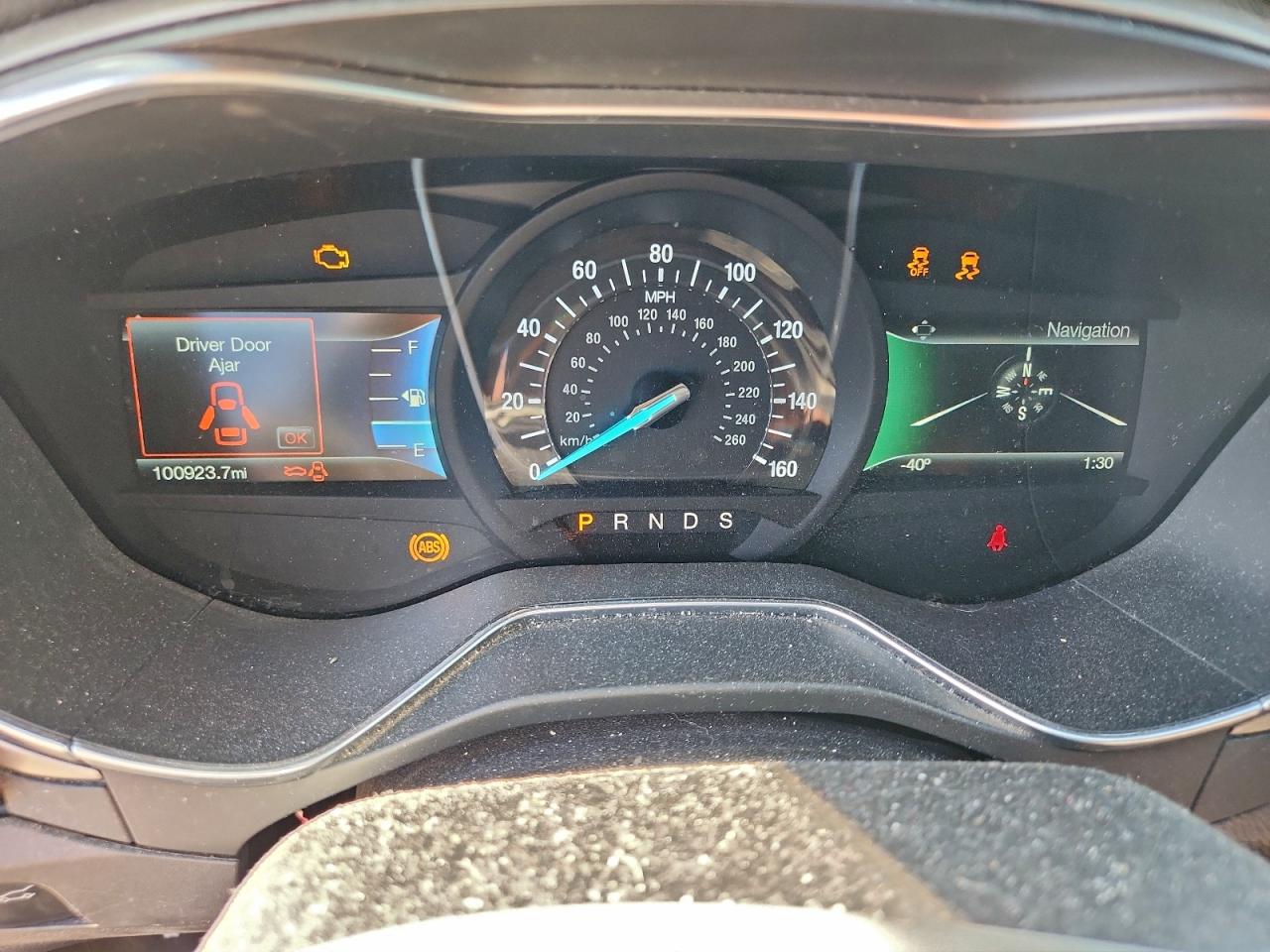 2016 FORD FUSION SE photo 9