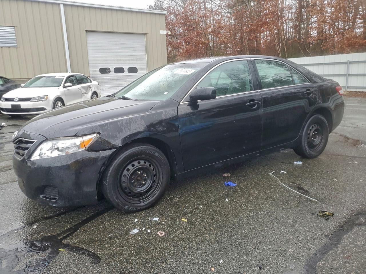 2010 TOYOTA CAMRY