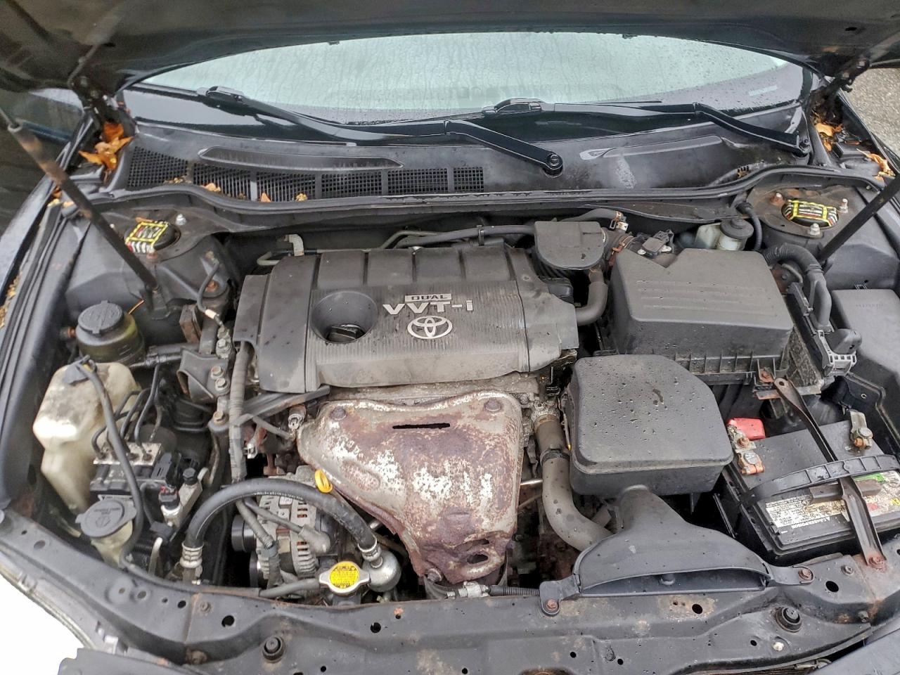 2010 TOYOTA CAMRY BASE photo 11