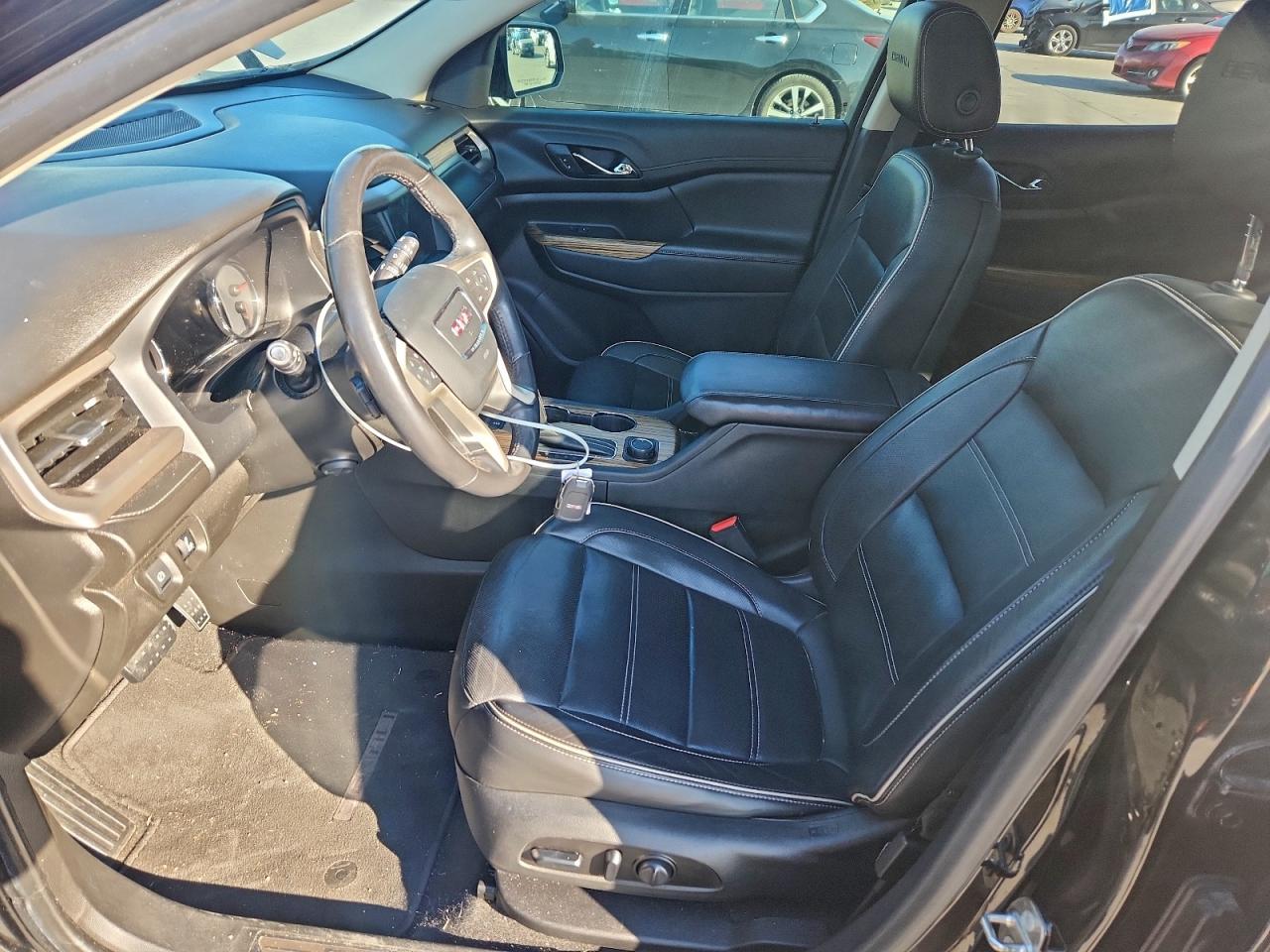 2019 GMC ACADIA DENALI photo 7