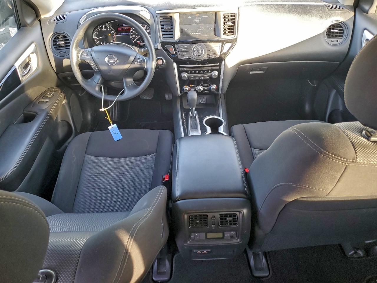 2020 NISSAN PATHFINDER S photo 8
