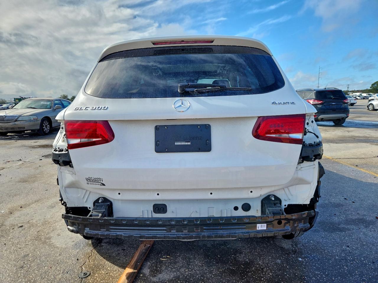 2018 MERCEDES-BENZ GLC 300 4MATIC photo 6
