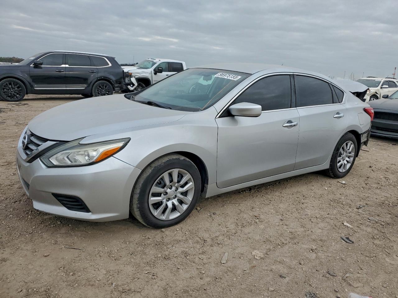 2017 NISSAN ALTIMA