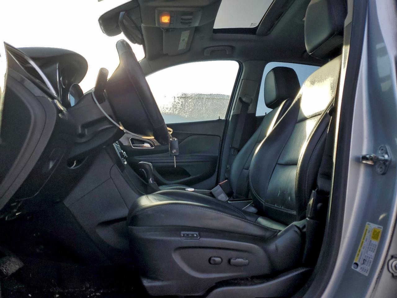 2015 BUICK ENCORE photo 7
