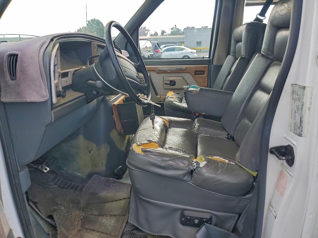 1996 FORD ECONOLINE E150 VAN photo 7