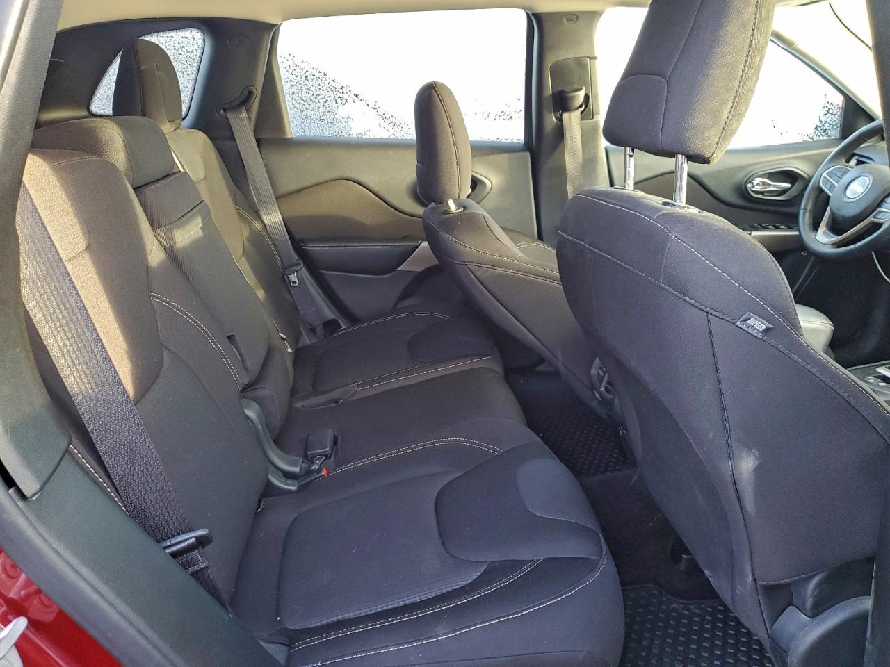 2017 JEEP CHEROKEE LATITUDE photo 10