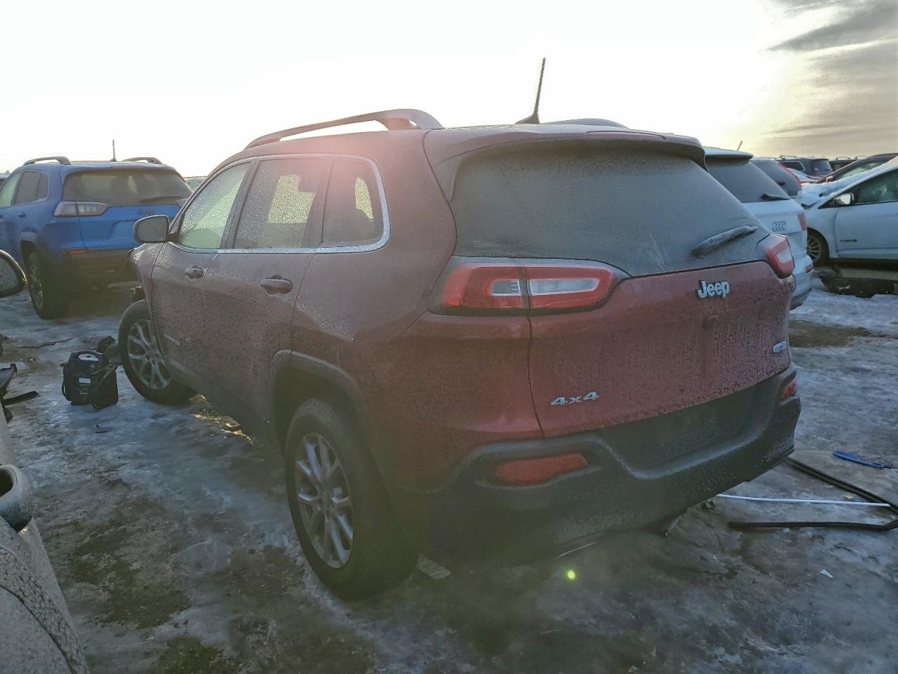 2017 JEEP CHEROKEE LATITUDE photo 2