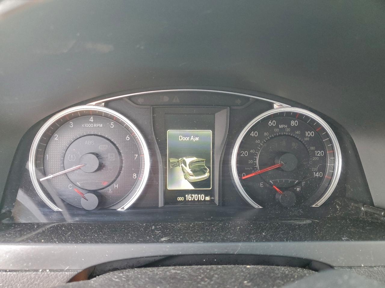 2015 TOYOTA CAMRY LE photo 25