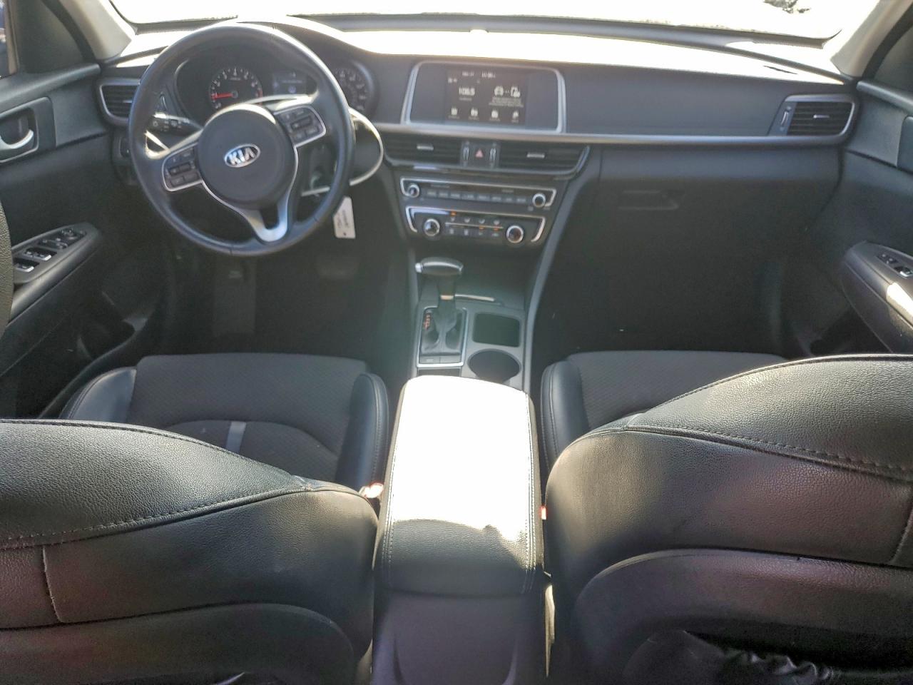 2018 KIA OPTIMA LX photo 15