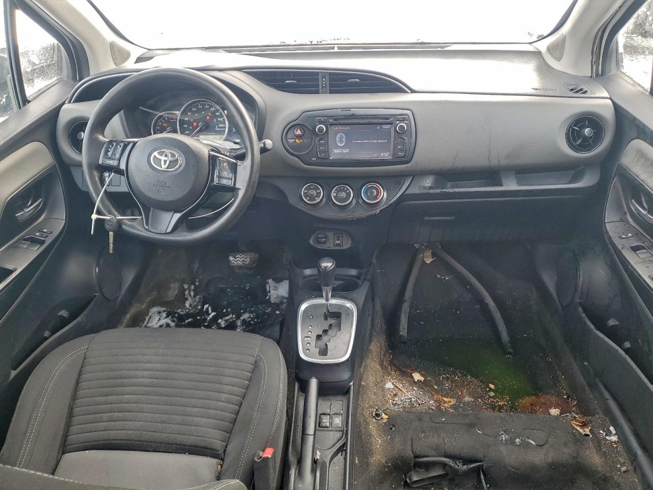 2018 TOYOTA YARIS L photo 15