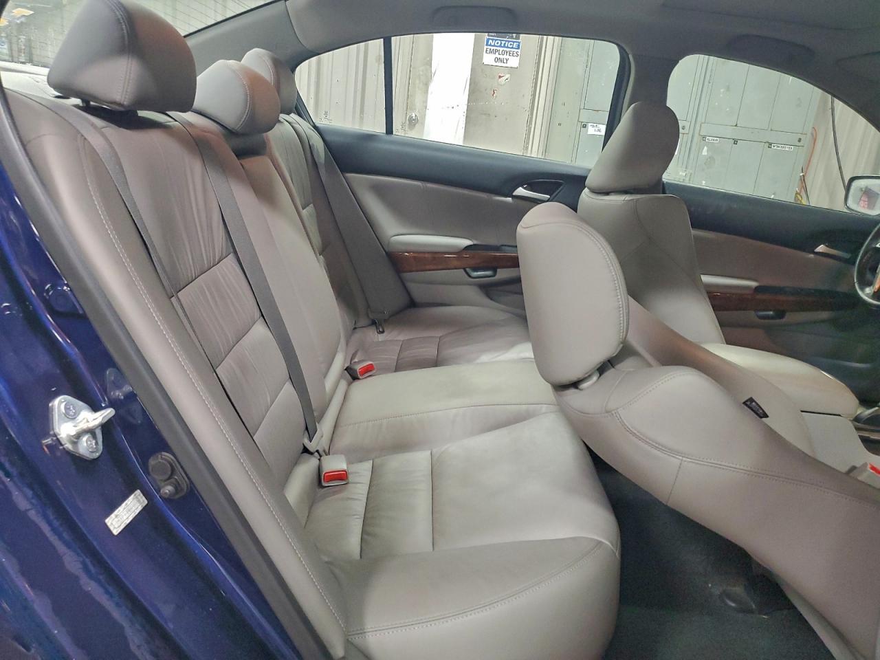 2011 HONDA ACCORD EXL photo 10