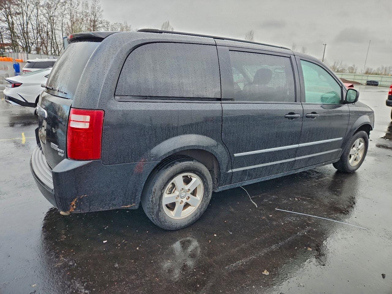 2010 DODGE GRAND CARAVAN SXT photo 3