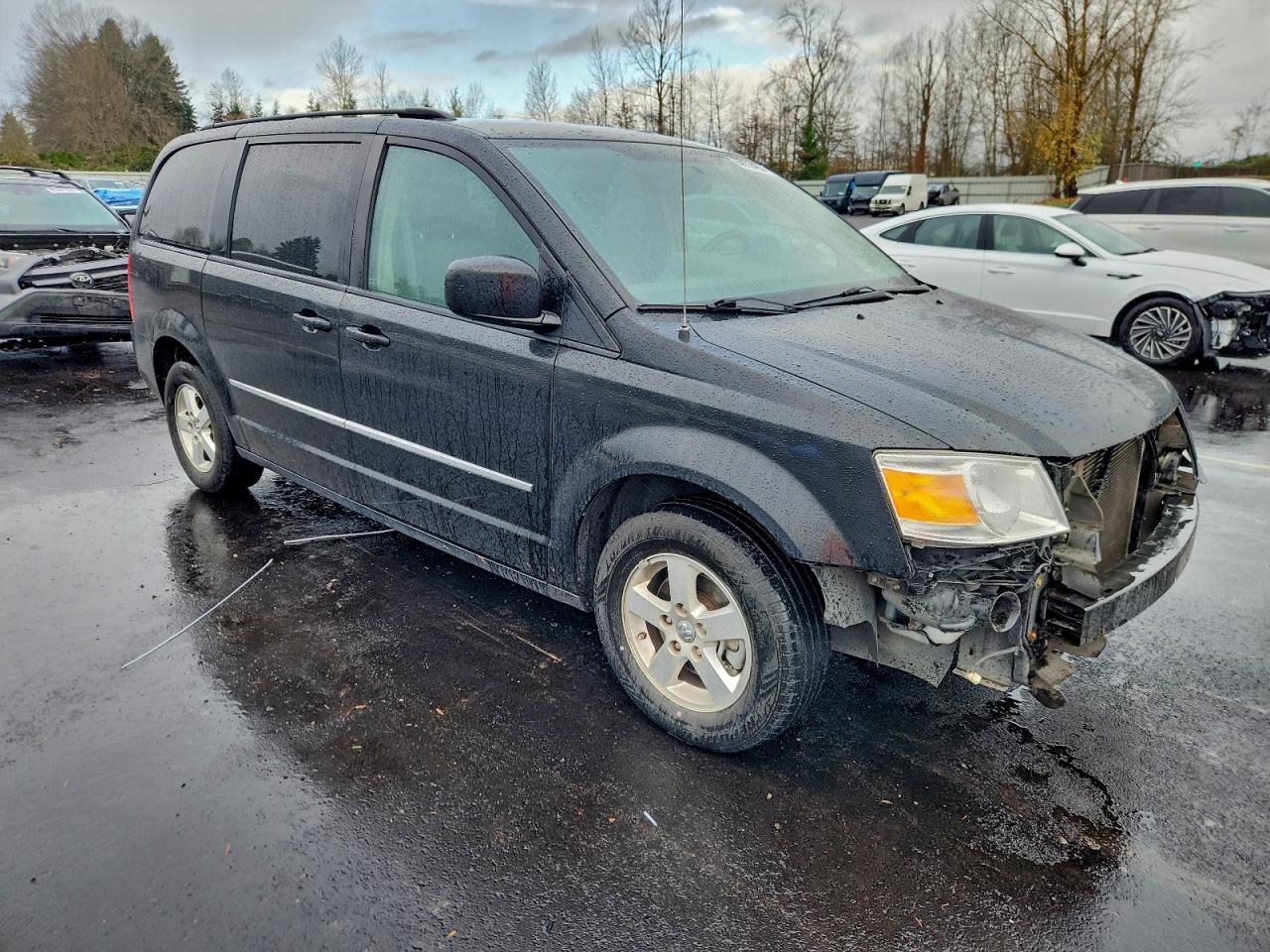 2010 DODGE GRAND CARAVAN SXT photo 4