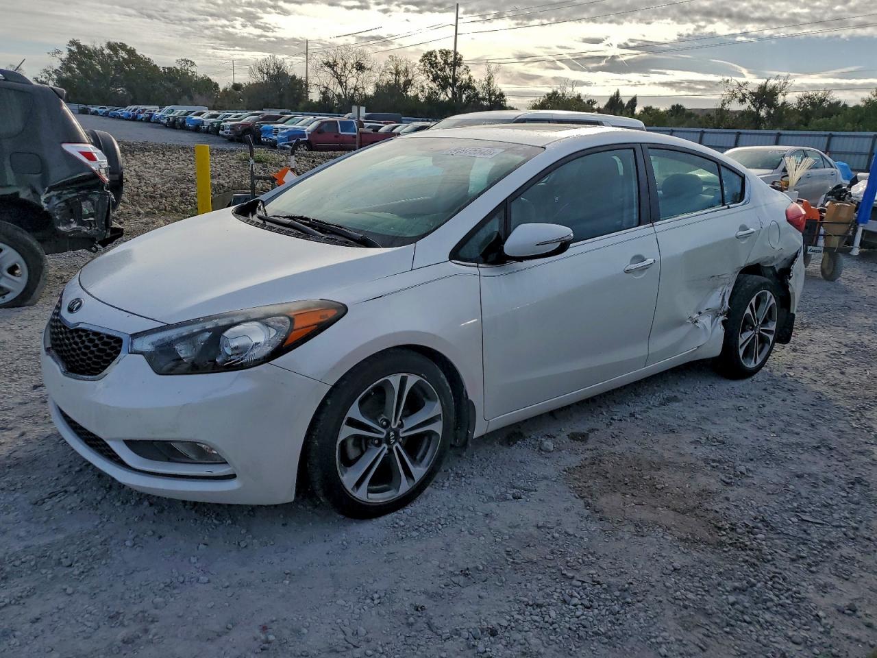 2015 KIA FORTE