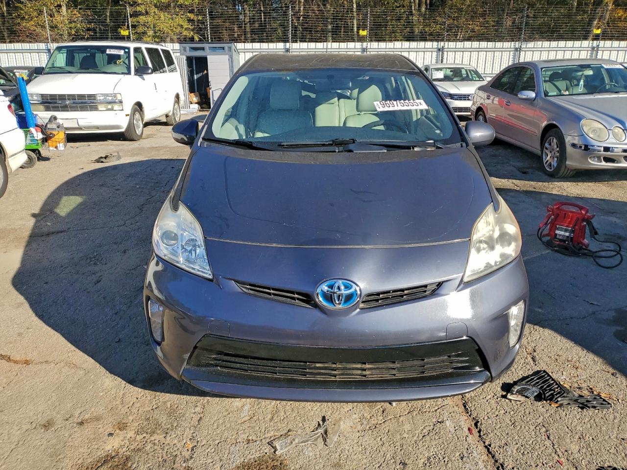 2012 TOYOTA PRIUS photo 5