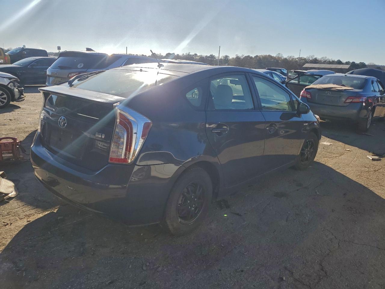2012 TOYOTA PRIUS photo 3