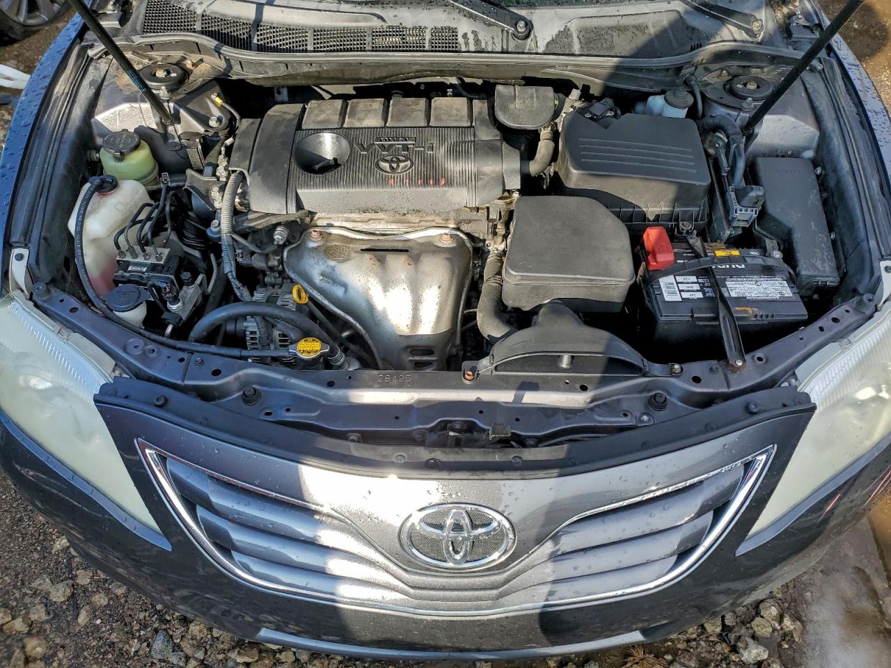 2011 TOYOTA CAMRY BASE photo 21