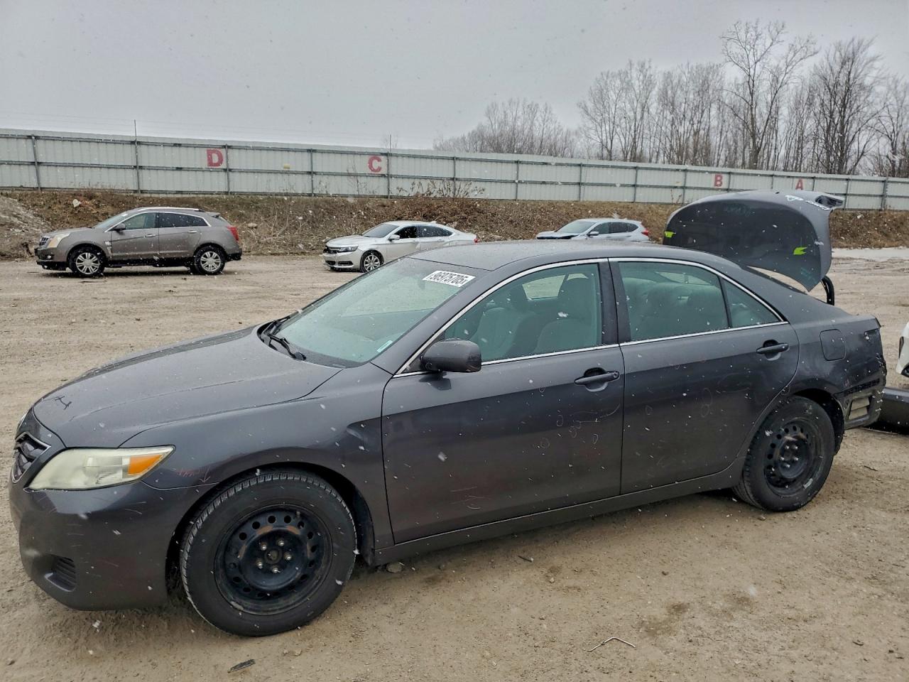 2011 TOYOTA CAMRY