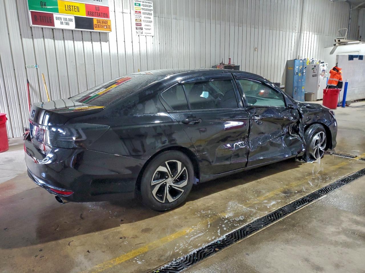 2017 HONDA ACCORD LX photo 5