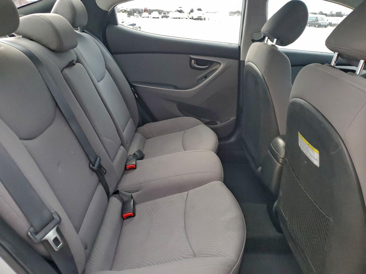 2016 HYUNDAI ELANTRA SE photo 10