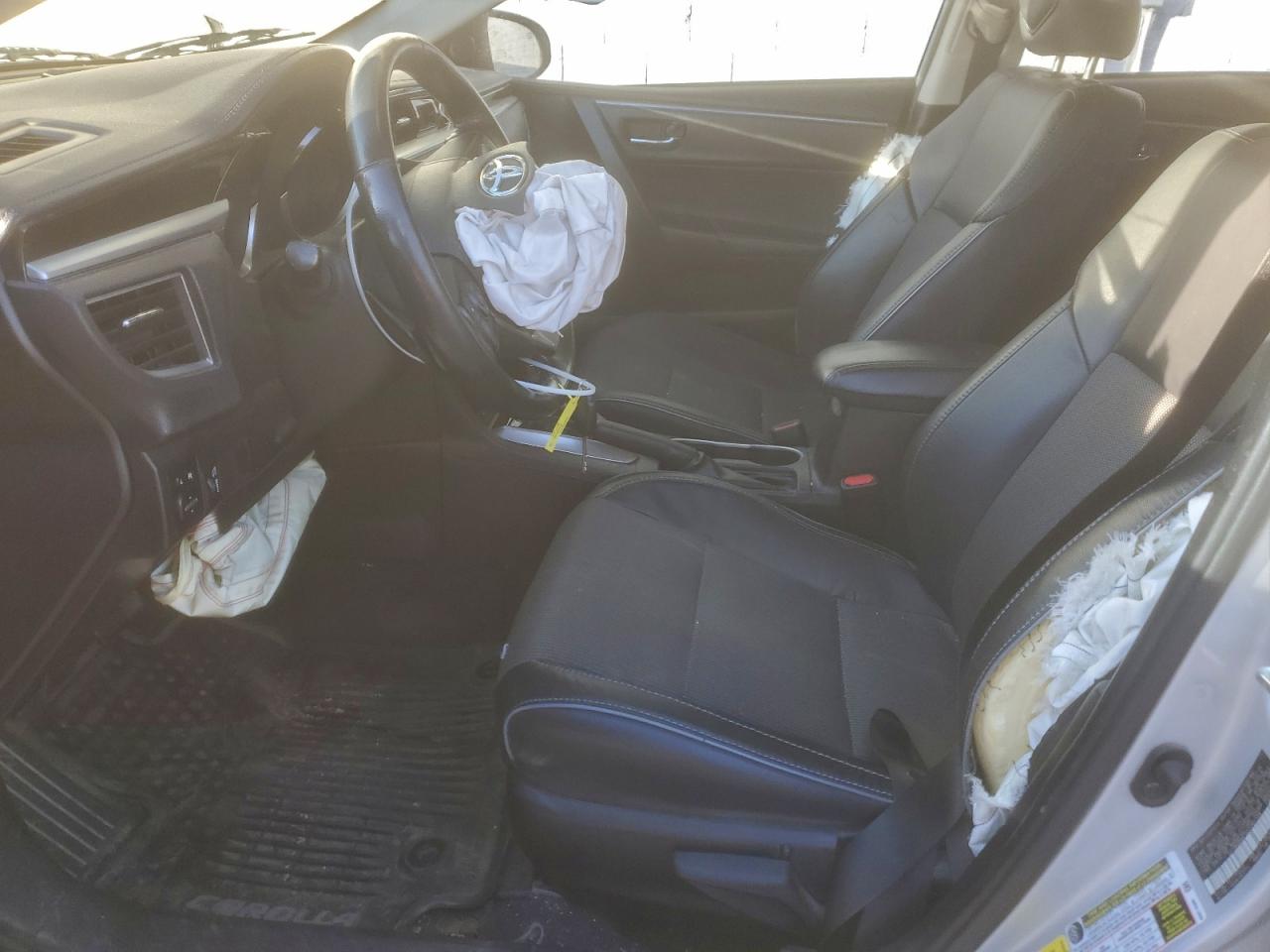 2016 TOYOTA COROLLA L photo 7