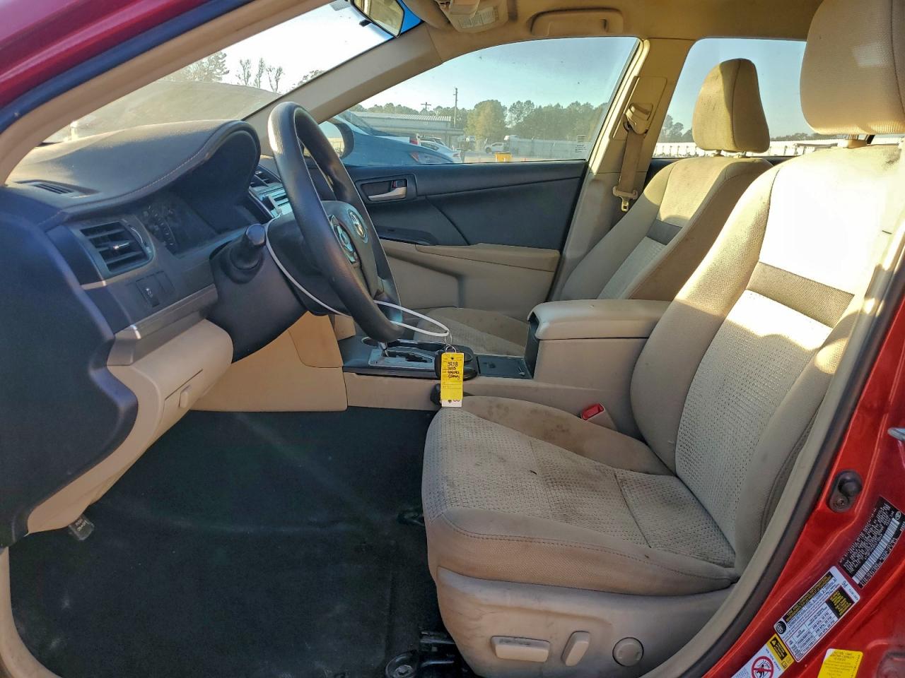 2013 TOYOTA CAMRY L photo 13