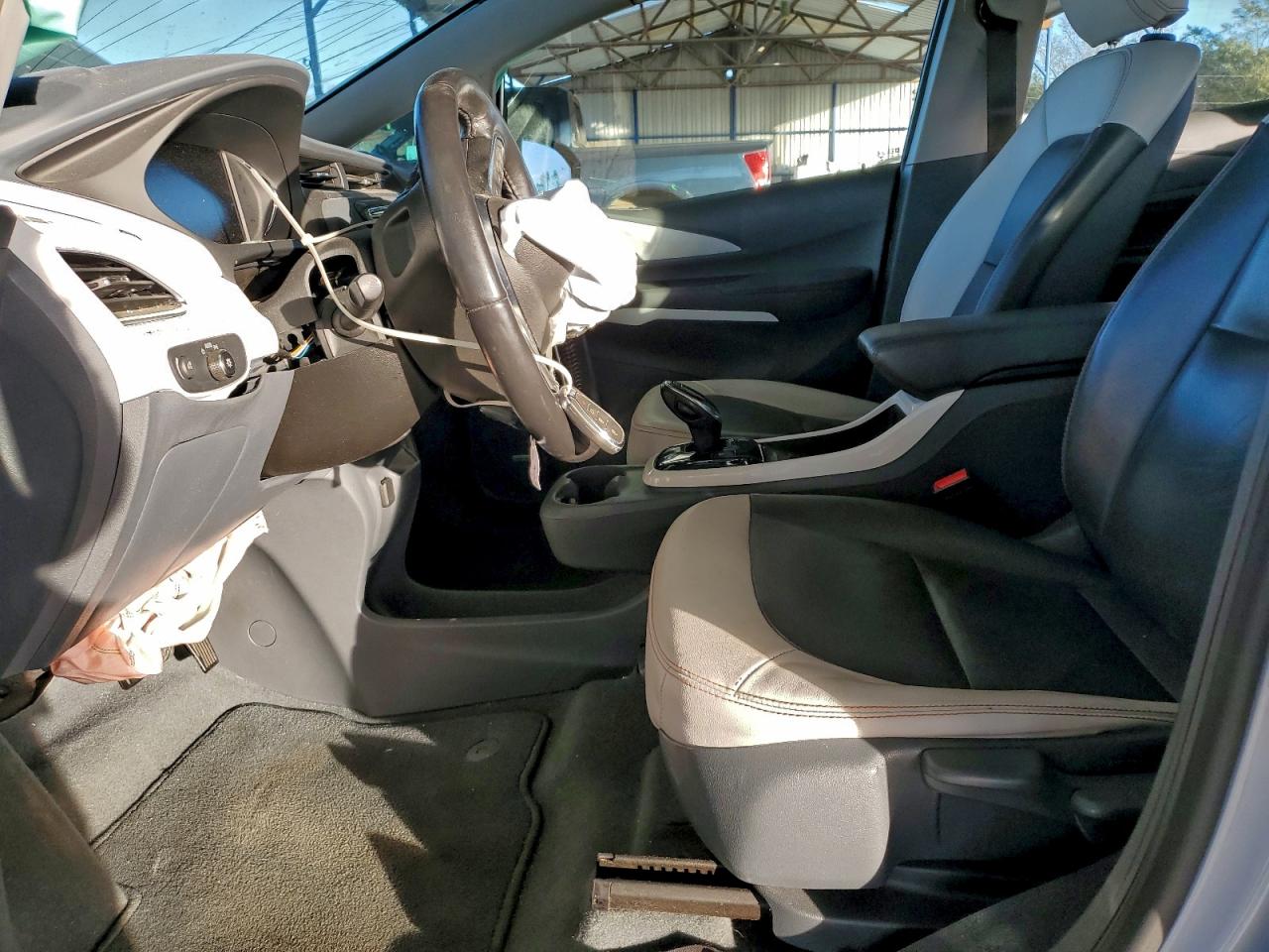 2018 CHEVROLET BOLT EV PREMIER photo 13