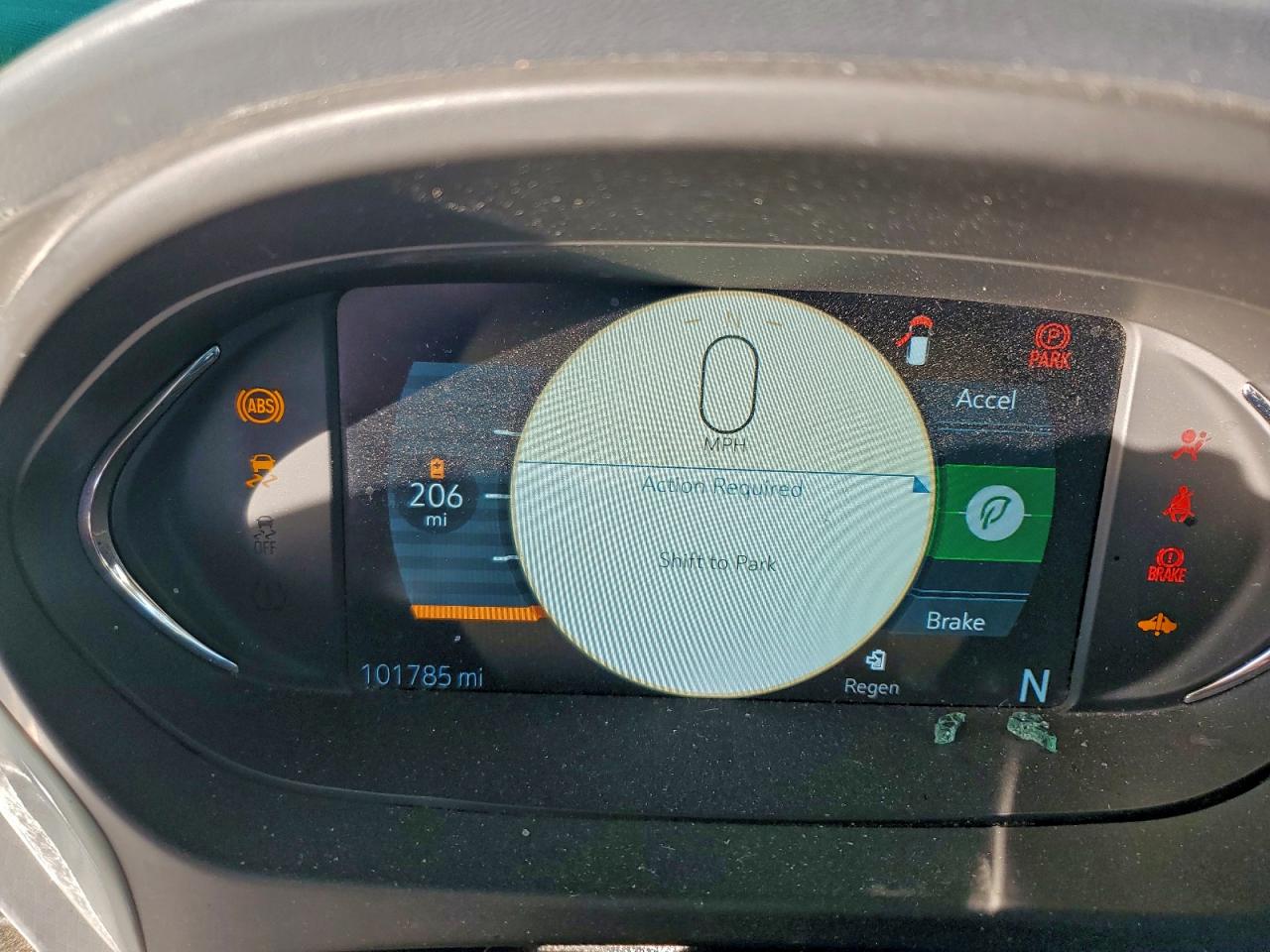 2018 CHEVROLET BOLT EV PREMIER photo 17