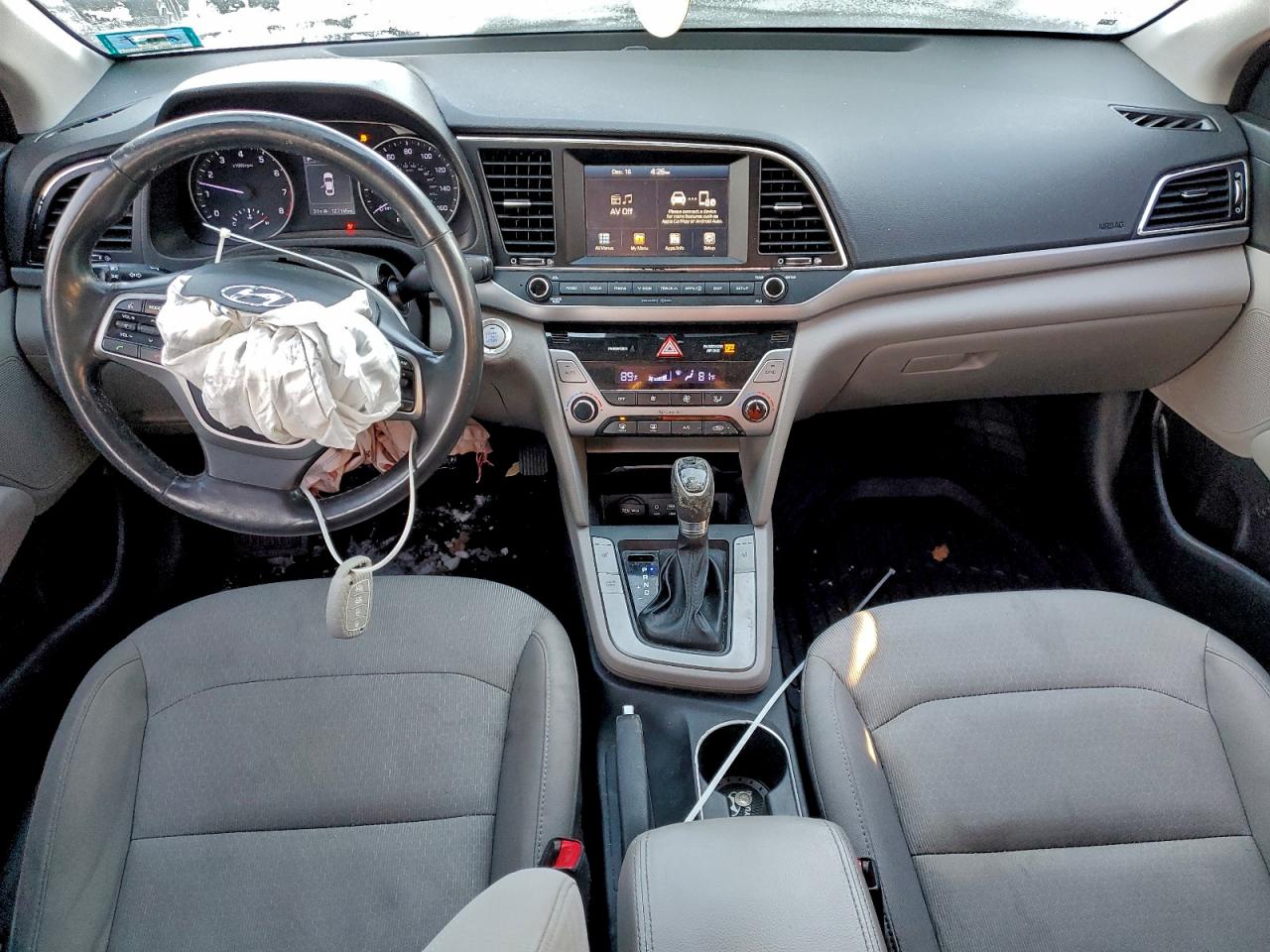 2017 HYUNDAI ELANTRA SE photo 15