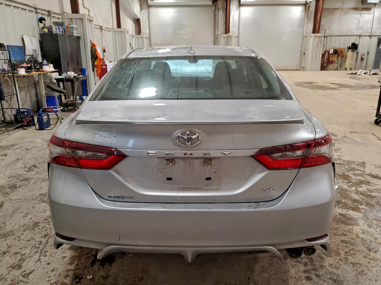 2022 TOYOTA CAMRY SE photo 11