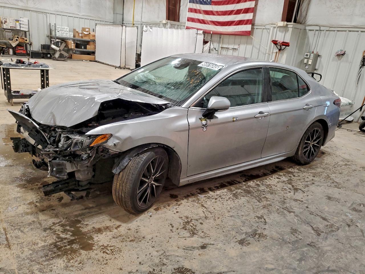 2022 TOYOTA CAMRY